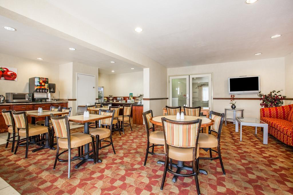 Quality Inn Merced Gateway To Yosemite Exterior foto